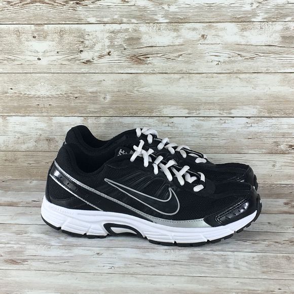 nike dart 8 running